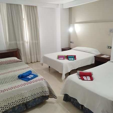 Hotel Nuevo Ara Caces 외부 사진