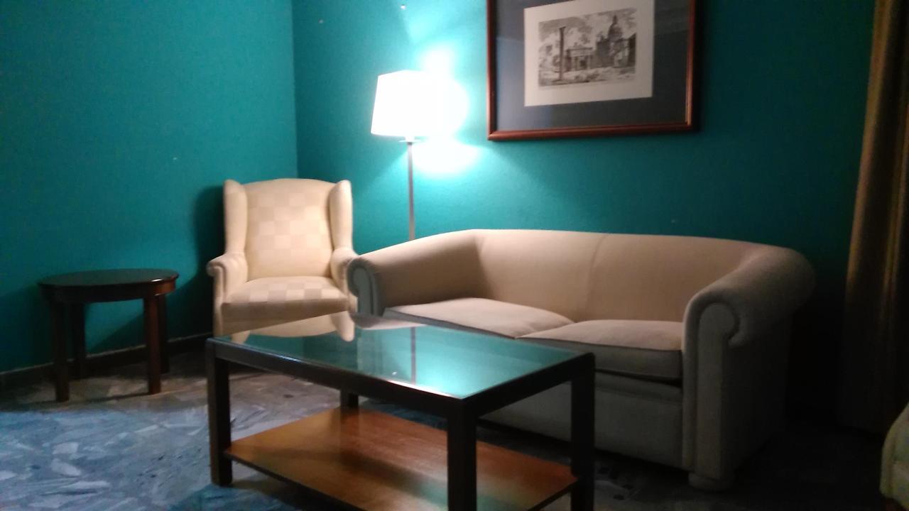 Hotel Nuevo Ara Caces 외부 사진