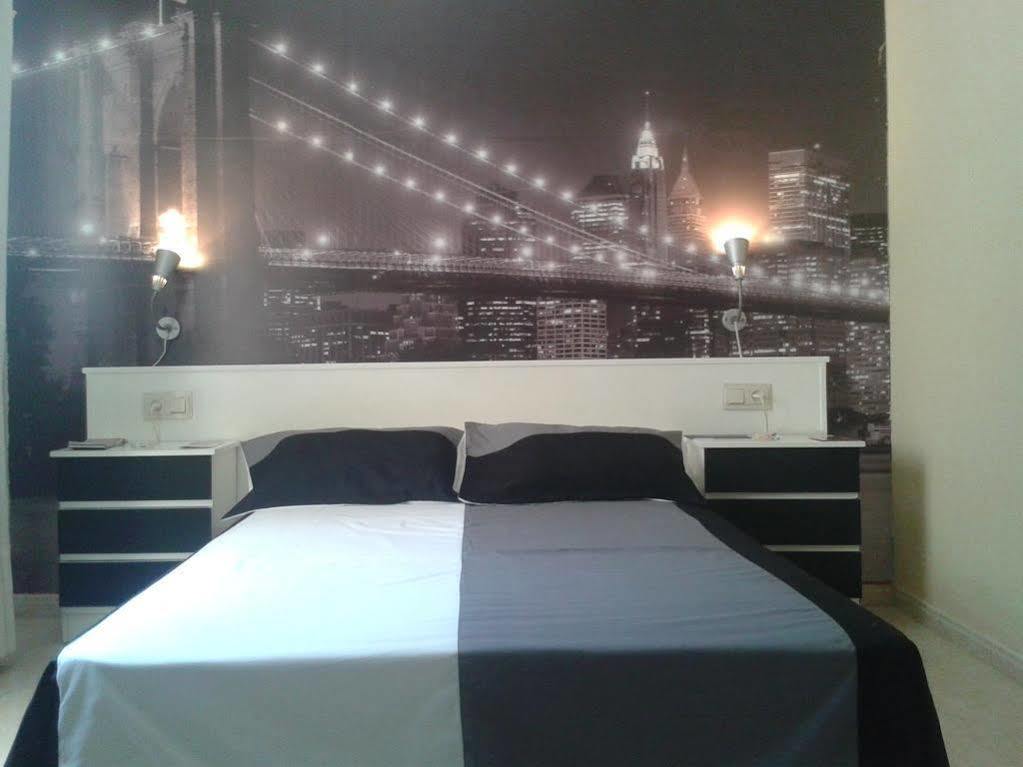 Hotel Nuevo Ara Caces 외부 사진