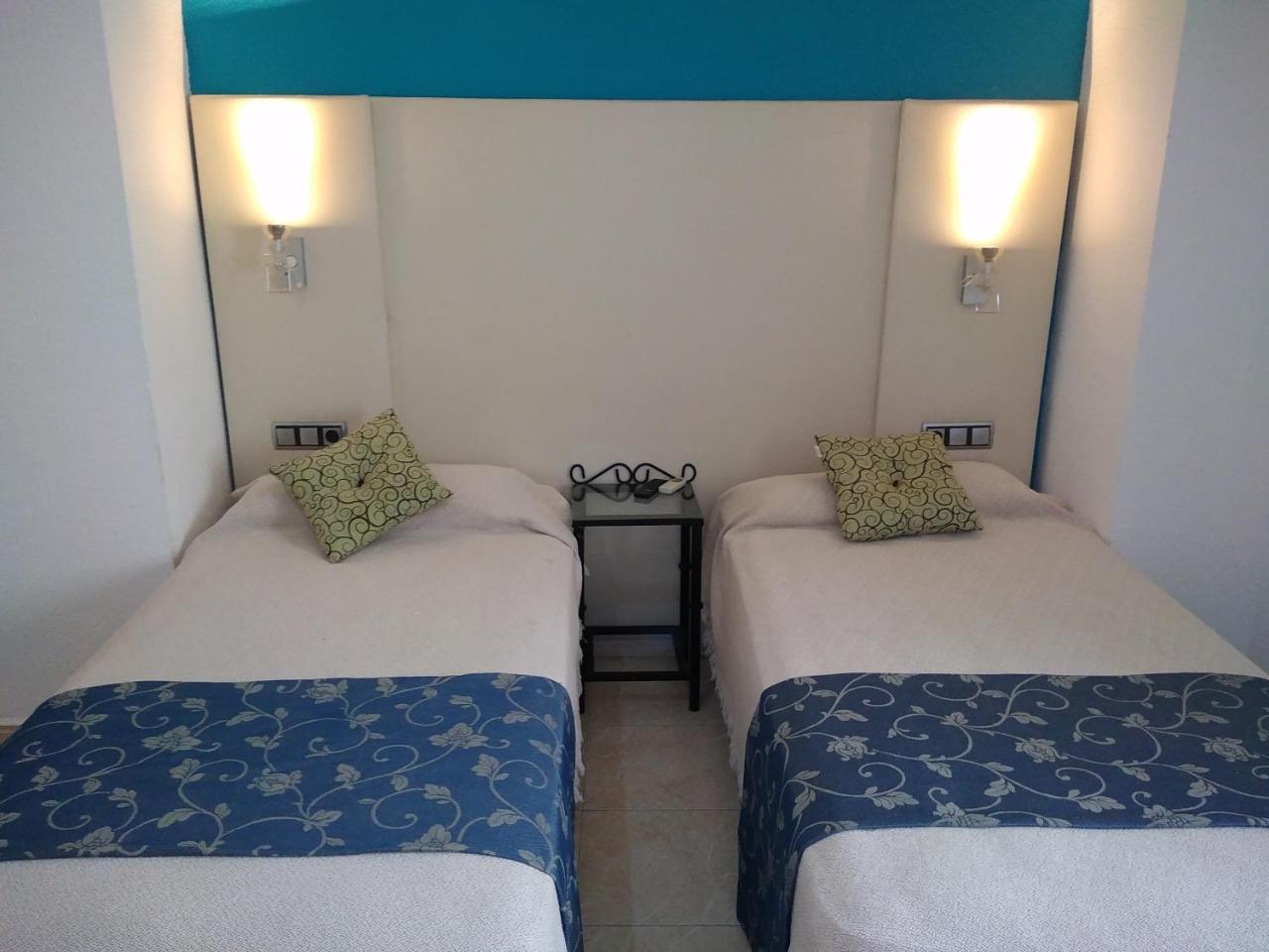 Hotel Nuevo Ara Caces 외부 사진